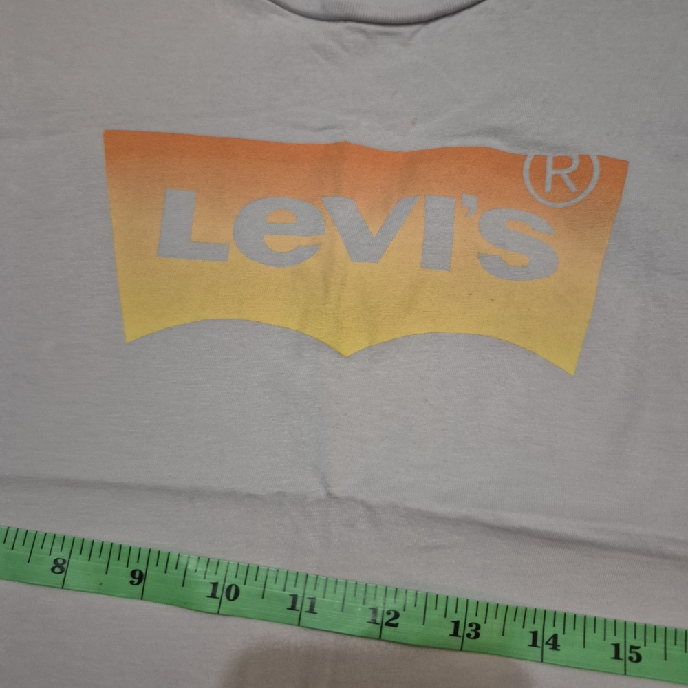 Levi's Women's  T-Shirt - Picture 7 of 14